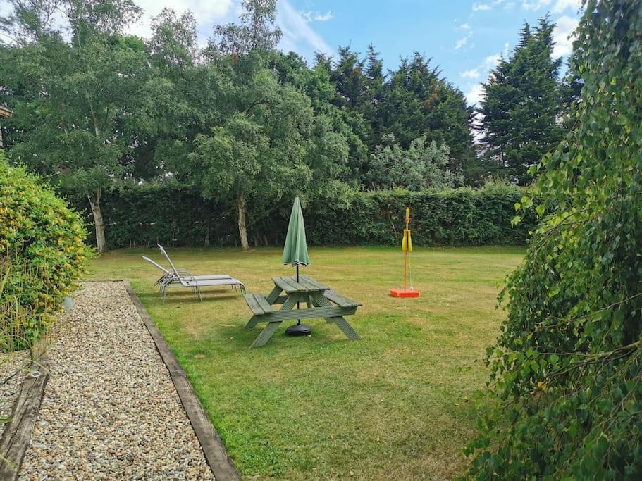 Apartament The Squirrels- Alresford, Essex Zewnętrze zdjęcie