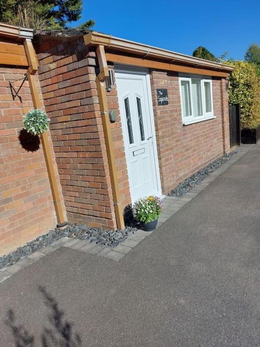 Apartament The Squirrels- Alresford, Essex Zewnętrze zdjęcie